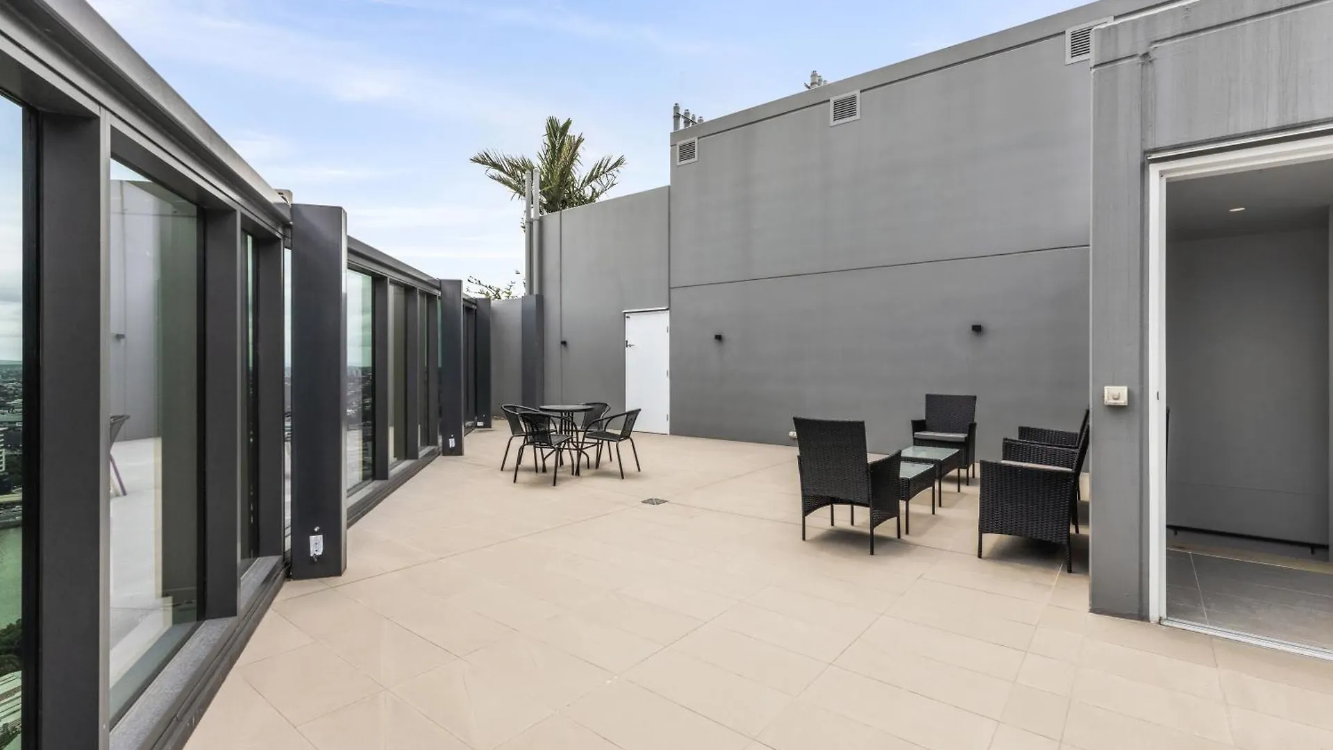 Brisbane One Apartments By Cllix