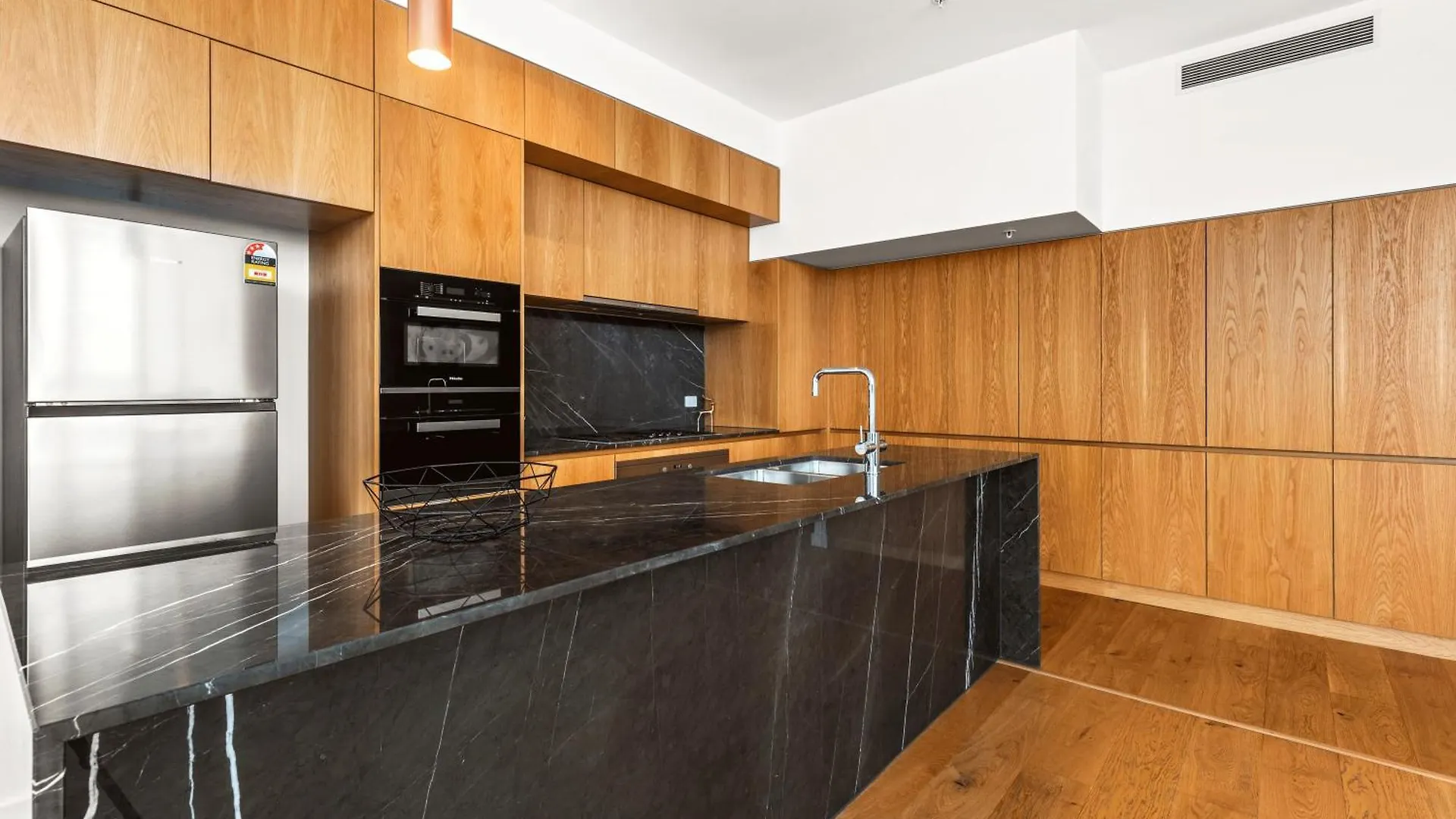 Brisbane One Apartments By Cllix アパートホテル