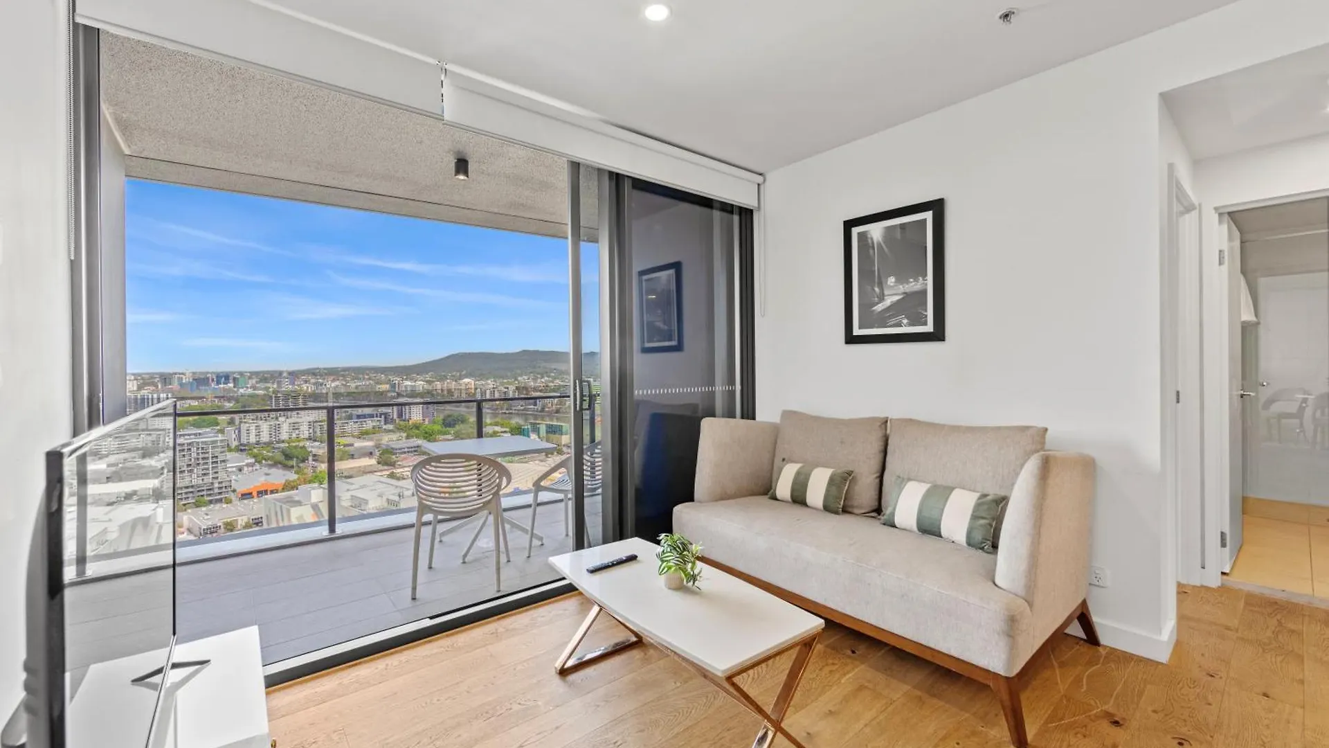 アパートホテル Brisbane One Apartments By Cllix