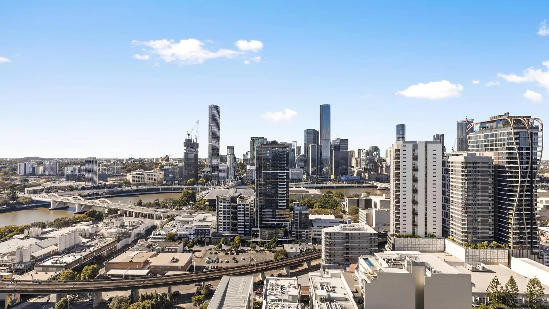 アパートホテル Brisbane One Apartments By Cllix